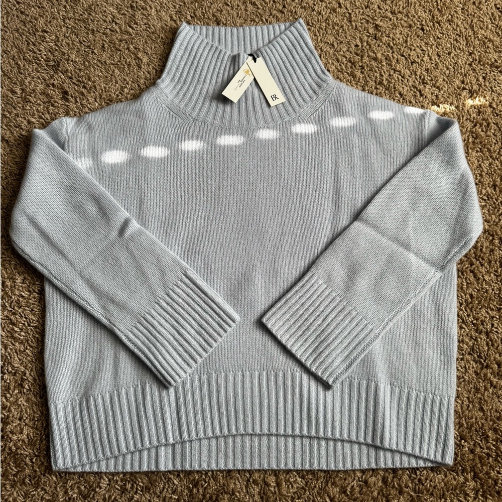 Banana Republic Light Gray Turtleneck Sweater